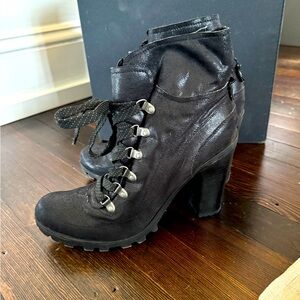 Like New Nine West Booties